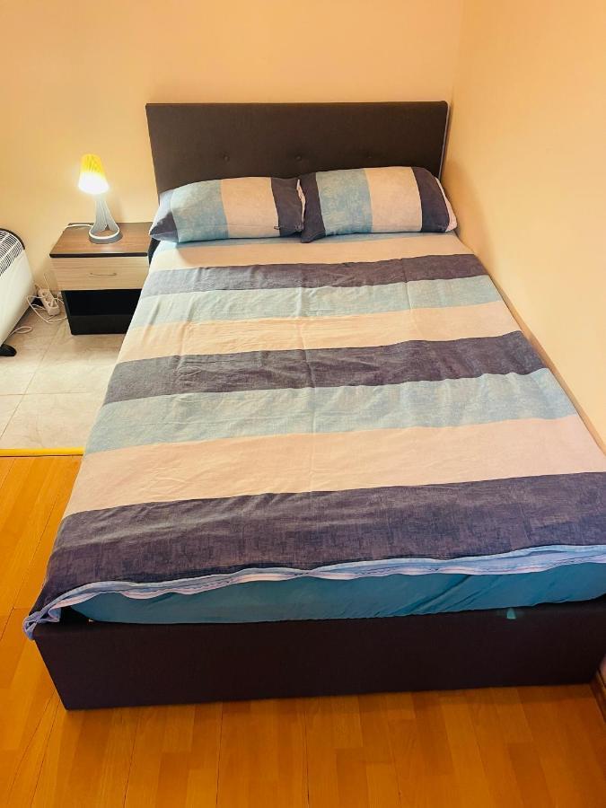 Top Center Studio 2 Min To The Beach Apartment Varna ภายนอก รูปภาพ